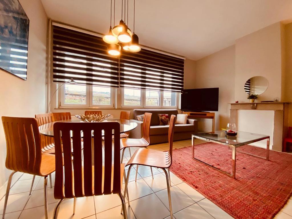 Fenêtre sur le Standard de Liège Ougree Esterno foto
