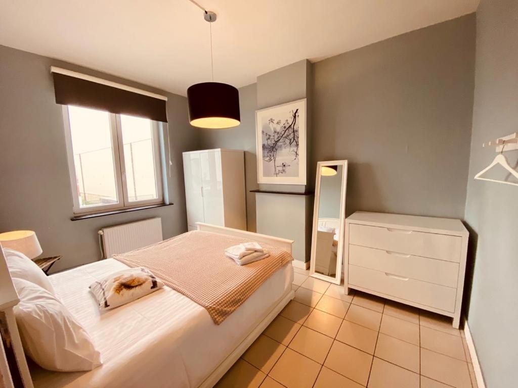 Fenêtre sur le Standard de Liège Ougree Esterno foto